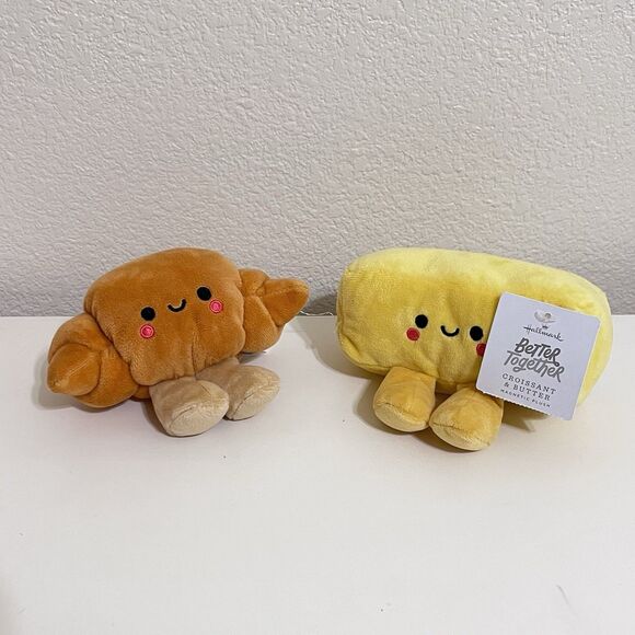Hallmark Better Together Croissant and Butter Magnetic Plush Pair Set w/ TAG - Picture 9 of 9